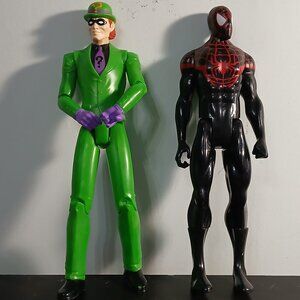 Riddler and Black/Red Spiderman action figures